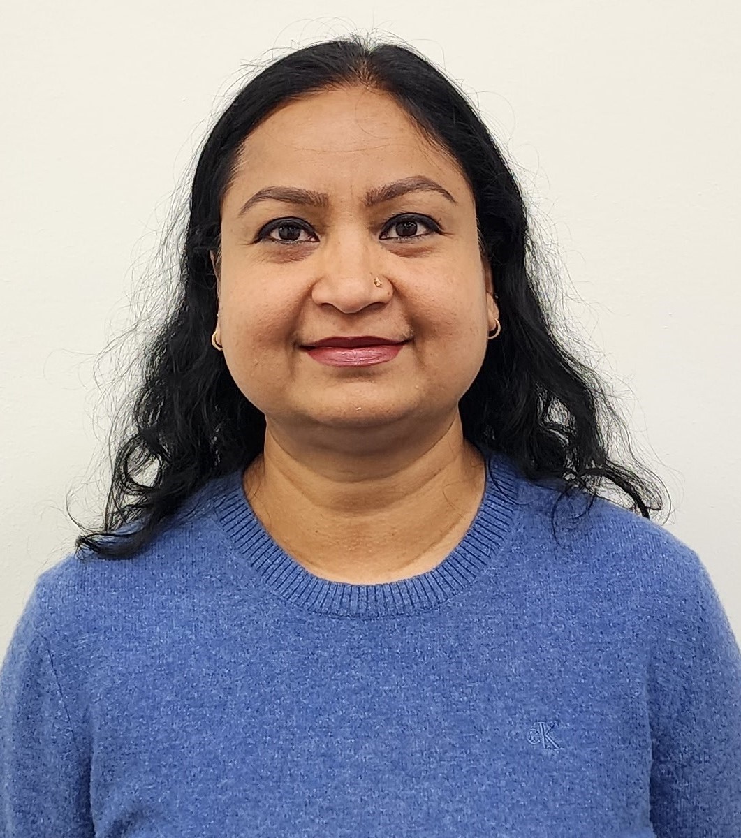 Dr Arvinder Singh, Lecturer